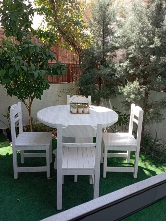 Το Διαμερισμα Τησ Μαιρησ Or Mary'S Apartment Paradeísion Dış mekan fotoğraf